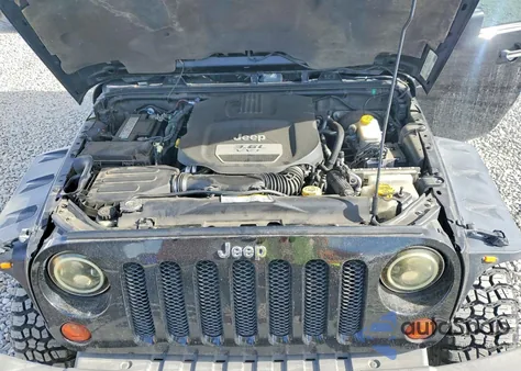 2012 Jeep Wrangler Unlimited Rubicon z USA, uszkodzony, nr VIN 1C4BJWFGXCL132053